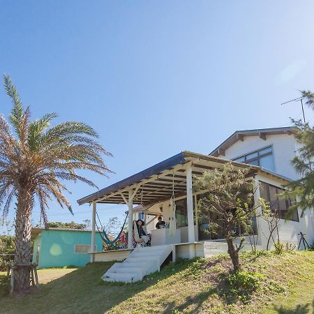 Kariyushi Condominium Resort Motobu The Beach Garden House Экстерьер фото